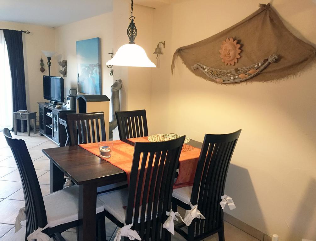 Haus Pruchten Luaran gambar