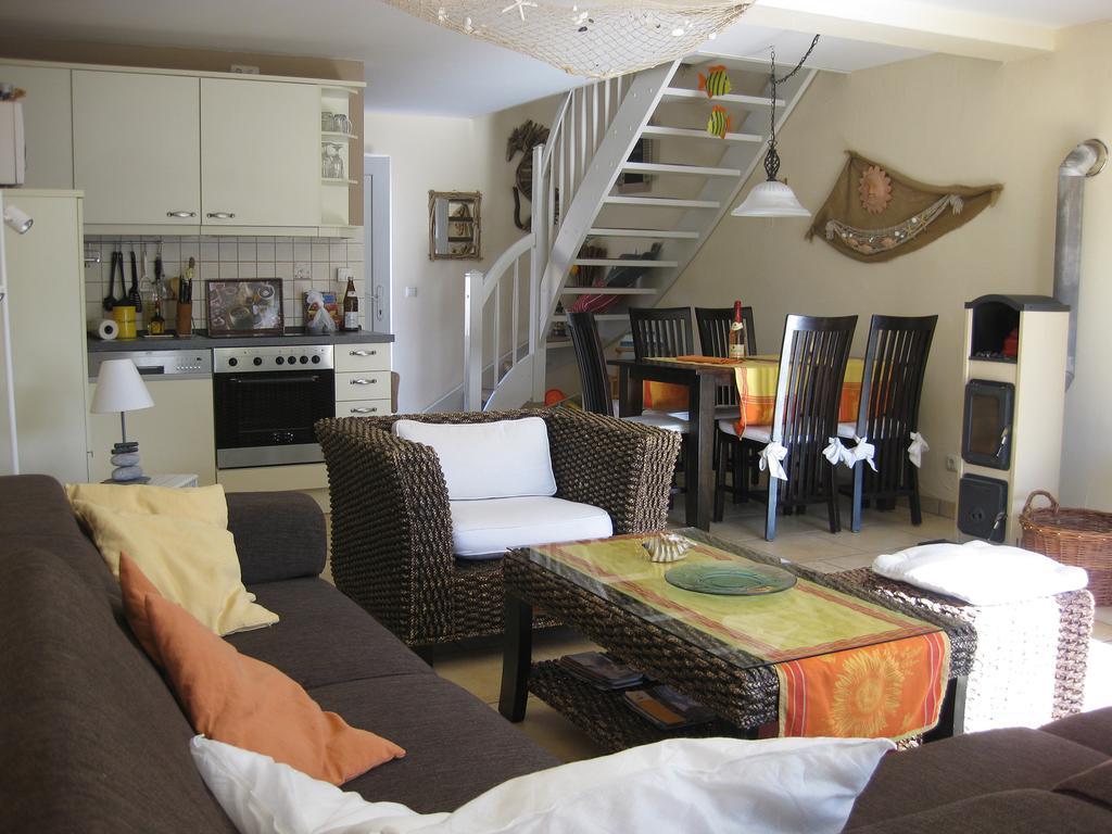 Haus Pruchten Luaran gambar
